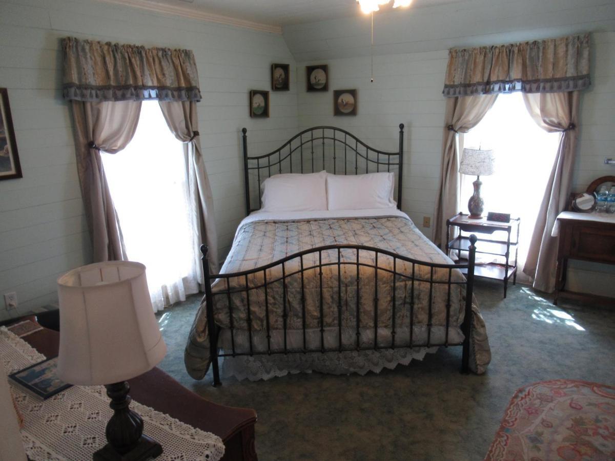 Carrier Houses Bed & Breakfast Rutherfordton Kültér fotó