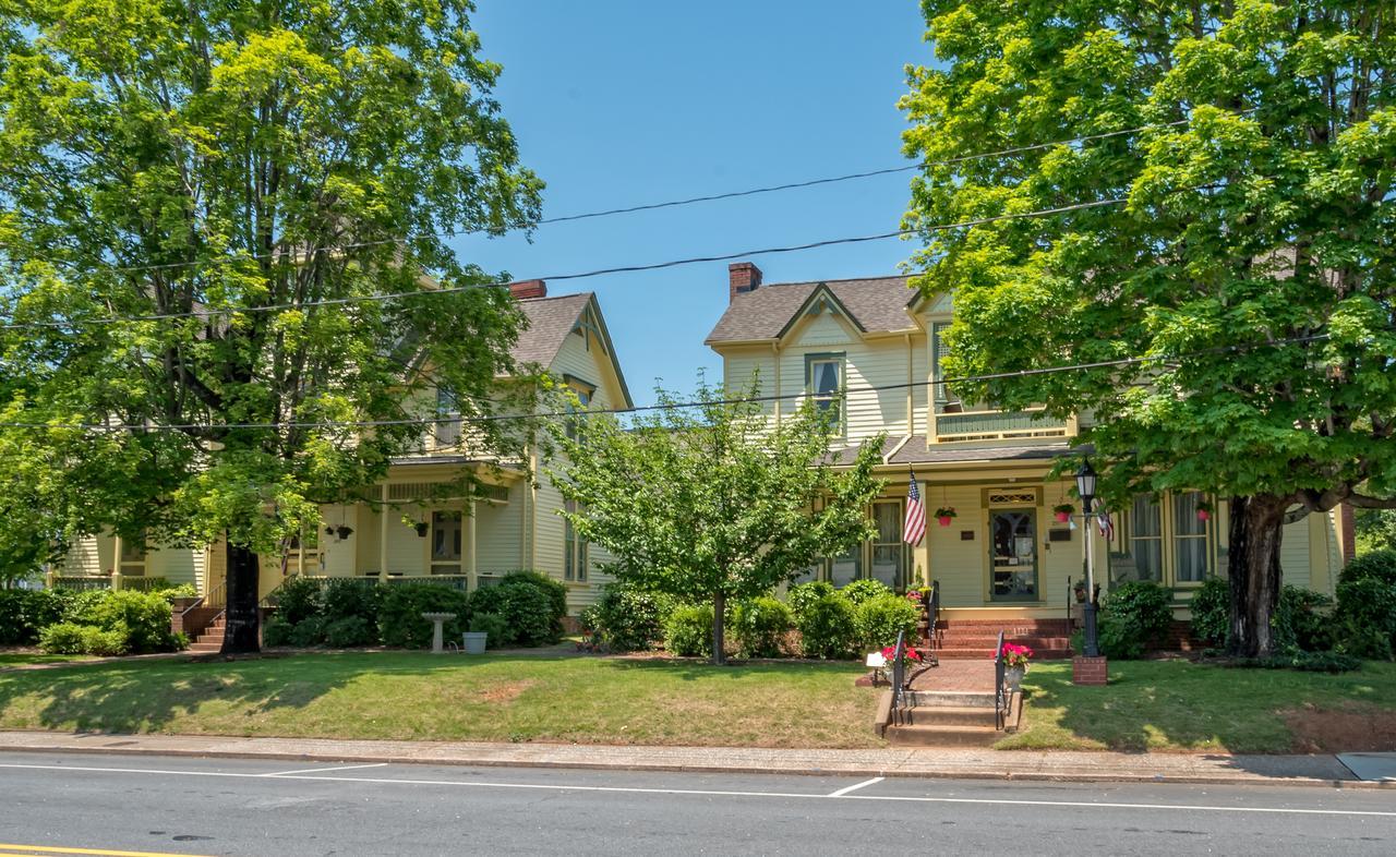 Carrier Houses Bed & Breakfast Rutherfordton Kültér fotó