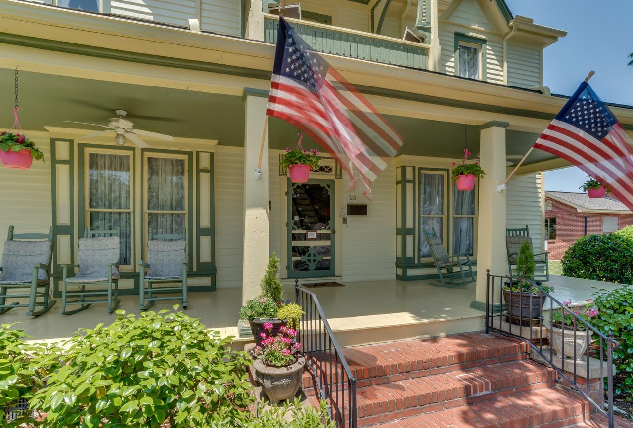 Carrier Houses Bed & Breakfast Rutherfordton Kültér fotó