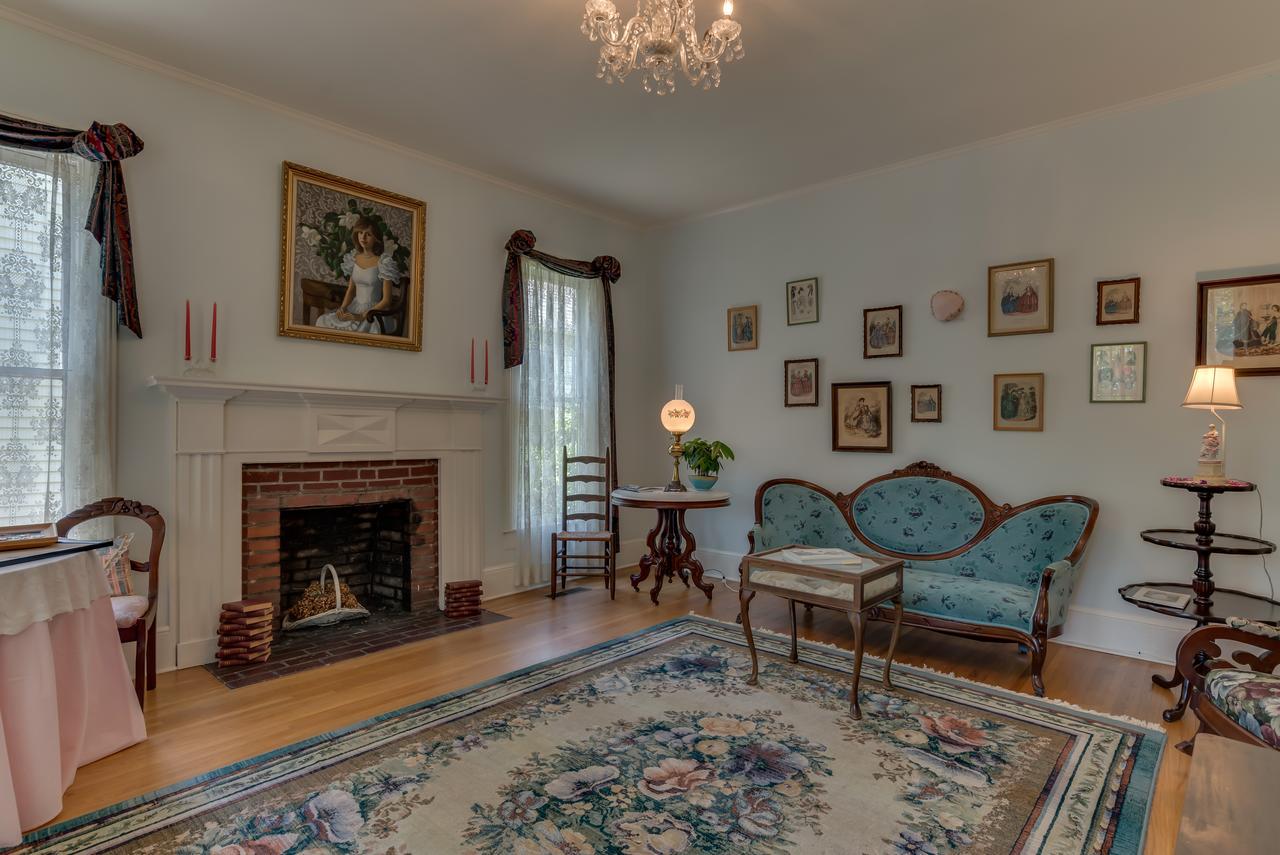 Carrier Houses Bed & Breakfast Rutherfordton Kültér fotó